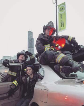Pas mieux pour les pompiers de Chicago Fire. Qu'ont imaginé les scénaristes pour mettre les acteurs dans cet état ?