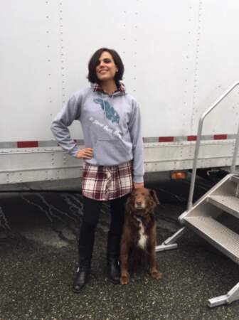 Lana Parrilla, l'interprète de Regina dans Once Upon a Time, ne sort jamais sans son chien