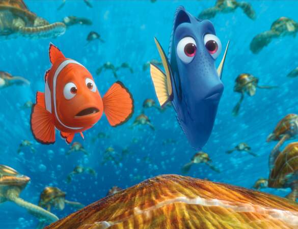 Marin, c'est le papa du petit Nemo dans Le Monde de Nemo. Qui le doule ? Un autre rigolo, qui aime le camping…