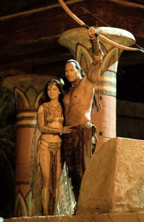 Le Roi Scorpion (Charles Russell, 2002), avec Kelly Hu