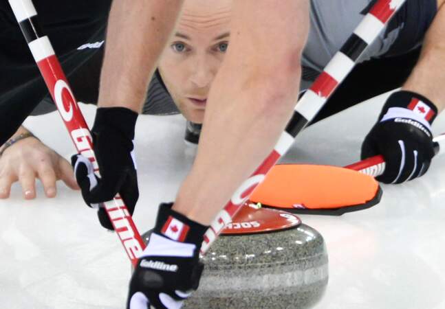 Finale de curling entre le Canada et la Grande Bretagne