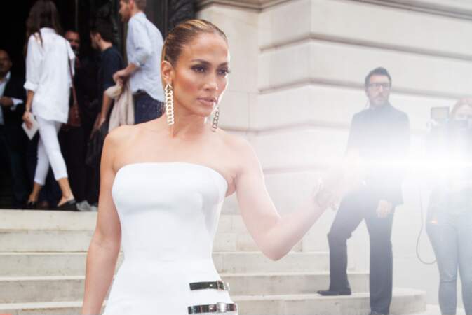 Jennifer Lopez illuminée par la grâce