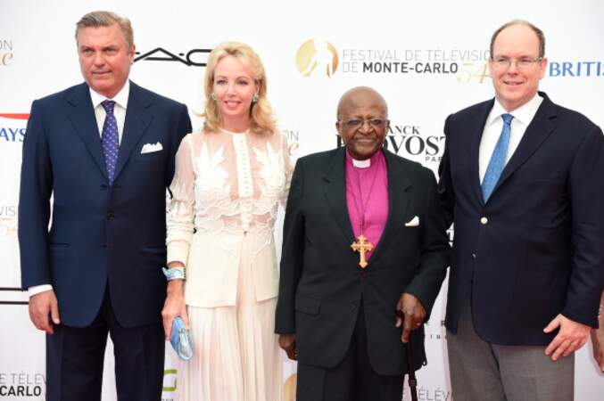 Desmond Tutu, Prince Albert de Monaco et Charles et Camilla de Bourbon Sicile