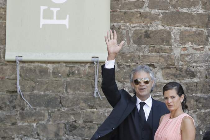 Andrea Bocelli, qui s'est lui aussi produit lors de la réception, était également avec sa femme…