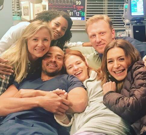 Les acteurs de Grey's Anatomy font leurs adieux à Jessica Capshaw et Sarah Drew