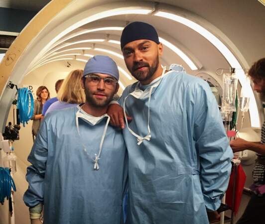Sur le tournage de Grey's Anatomy, il est toujours temps pour une photo entre deux coups de scalpel
