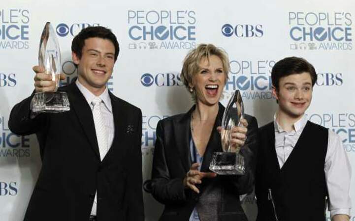 Avec ses partenaires Jane Lynch et Colfer aux People's Choice Awards 2011, où Glee reçoit un prix