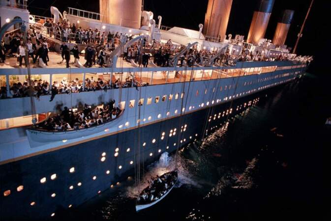 Titanic : 2,2 milliards de dollars de recettes (1,6 milliard d'euros)