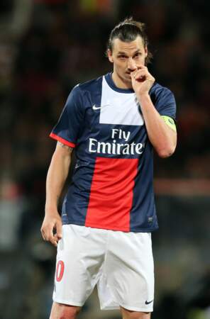 Ligue 1 : le PSG l'emporte 1-0 à Lorient grâce au flair de son attaquant vedette Zlatan Ibrahimovic. 