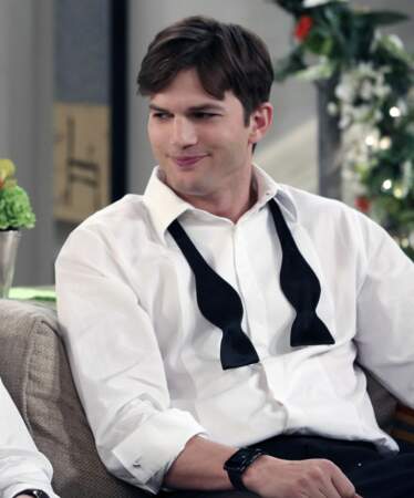 Ashton Kutcher (Walden) reprend alors le rôle principal pour les trois dernières saisons