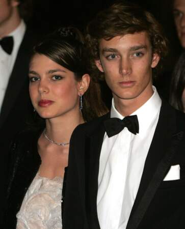 Charlotte (20 ans) et son frère Pierre en mars 2006