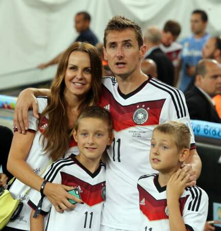 Miroslav Klose a fêté sa victoire avec Sylwia et leurs enfants…