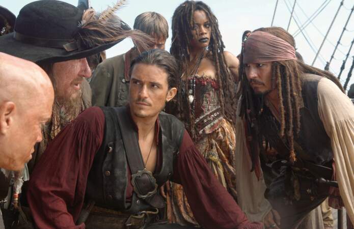 Will Turner prend du galon et devient Capitaine dans Pirates des Caraïbes 3 : Jusqu'au bout du monde (2007)