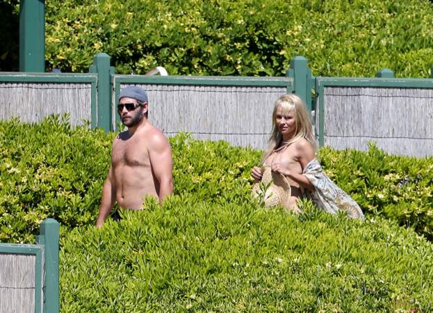Pamela Anderson et son mari Rick Salomon. Ils pètent la forme !
