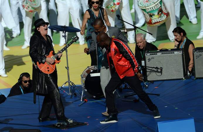 Santana faisait également partie des musiciens invités à cette cérémonie de clôture