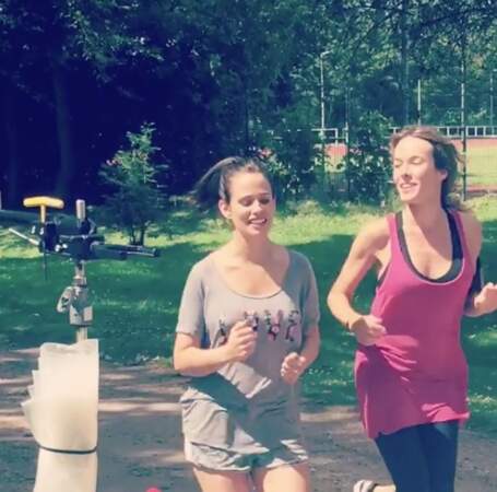 Lucie Lucas et Elodie Fontan en plein jogging, pour les besoins de la série ! 