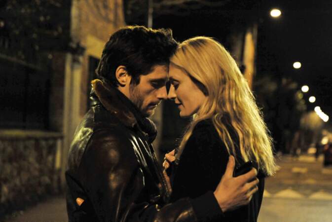 Dans After (2012), une romance nocturne, il joue un motard qui s'éprend d'une belle inconnue (Julie Gayet !).