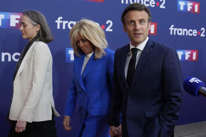 Avec Delphine Ernotte, présidente de France Télévisions, lors du débat d'entre-deux-tours