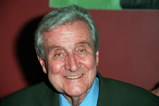 Patrick Macnee, star de la série Chapeau melon et botte de cuir, est décédé le 25 juin 2015 à l'âge de 93 ans