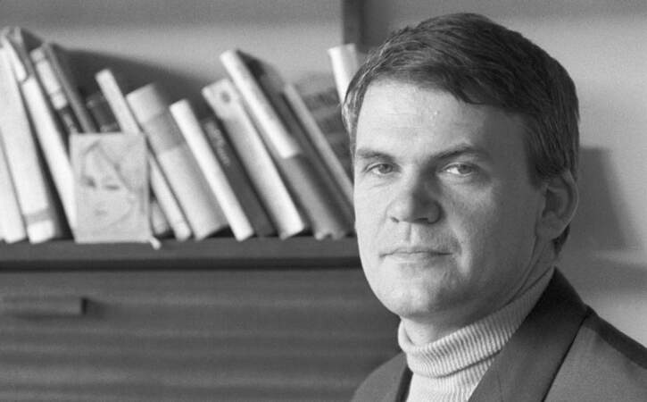 L'auteur franco-tchèque Milan Kundera est décédé à l'âge de 94 ans le 12 juillet. Il est connu pour ses livres La Plaisanterie ou de L’insoutenable légèreté de l’être.