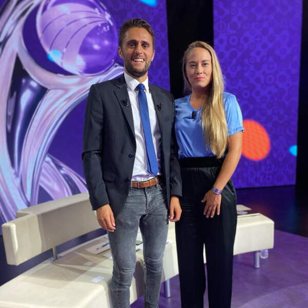 Charlotte ses plus belles photos Instagram ! Télé 2 Semaines