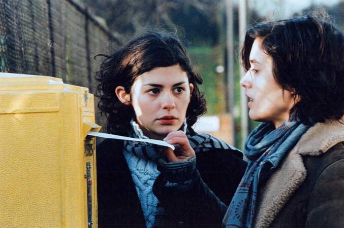 En 1999, elle partage l'affiche avec Olivia Bonamy du film Voyou, Voyelles de Serge Meynard.